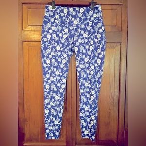 Crown and Ivy leggings